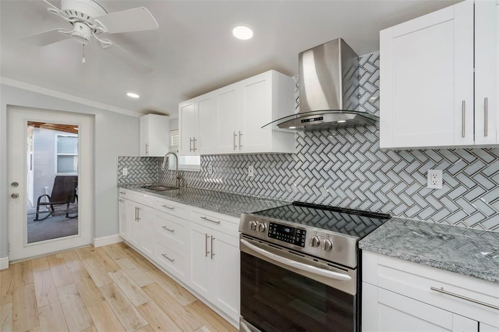 En Venta: $365,000 (2 camas, 1 baños, 1340 Pies cuadrados)