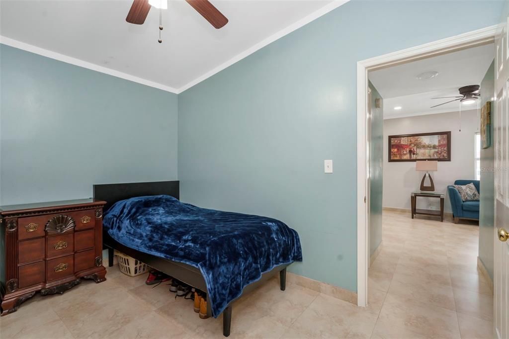 En Venta: $365,000 (2 camas, 1 baños, 1340 Pies cuadrados)