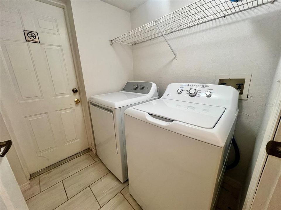 В аренду: $1,990 (3 спален, 2 ванн, 1340 Квадратных фут)