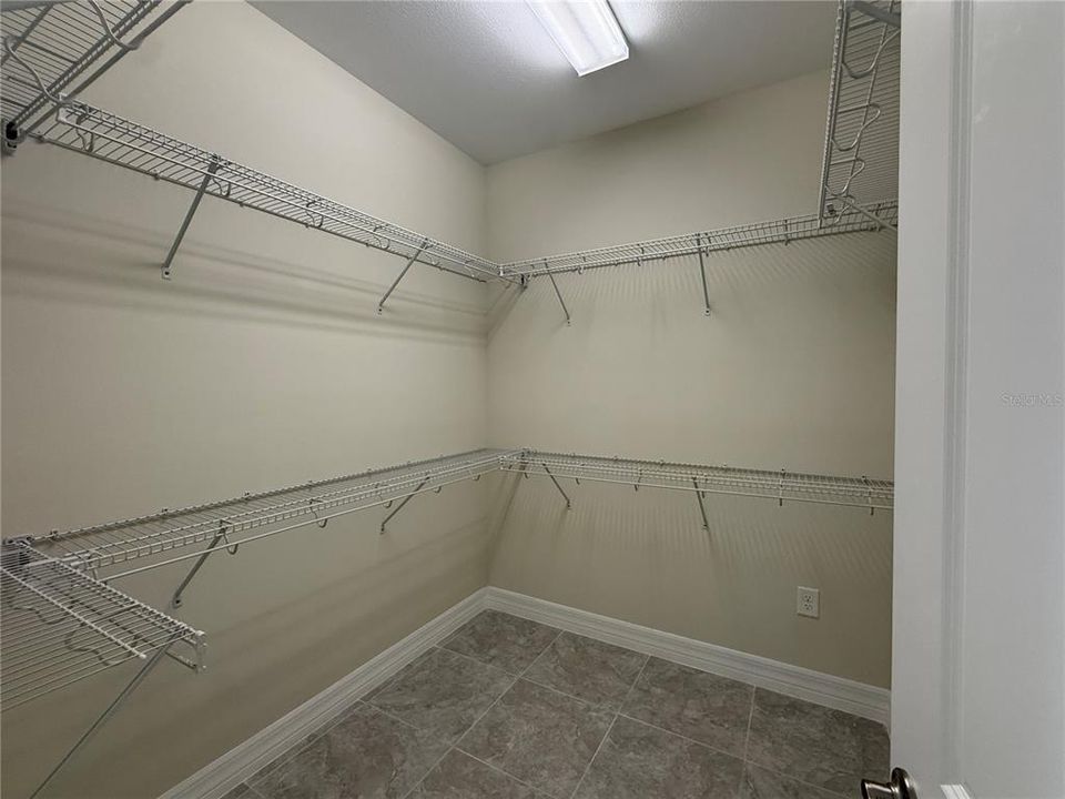 В аренду: $3,600 (4 спален, 3 ванн, 2910 Квадратных фут)