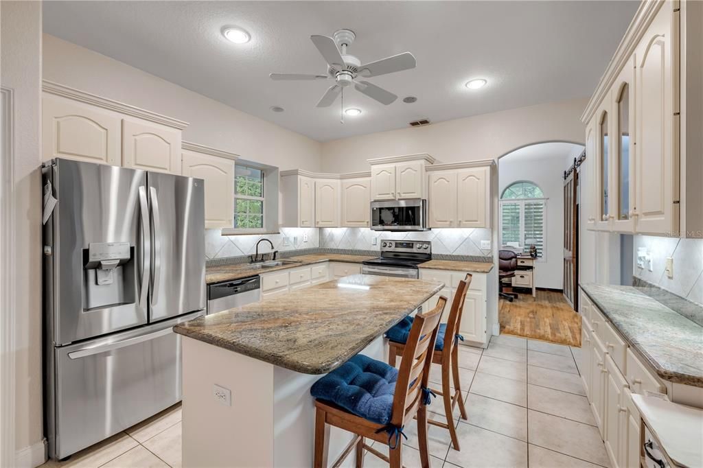 For Sale: $1,300,000 (3 beds, 2 baths, 2241 Square Feet)
