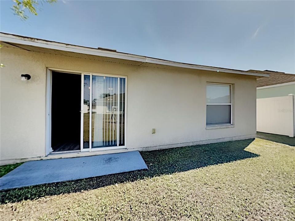 For Rent: $2,289 (4 beds, 2 baths, 1544 Square Feet)