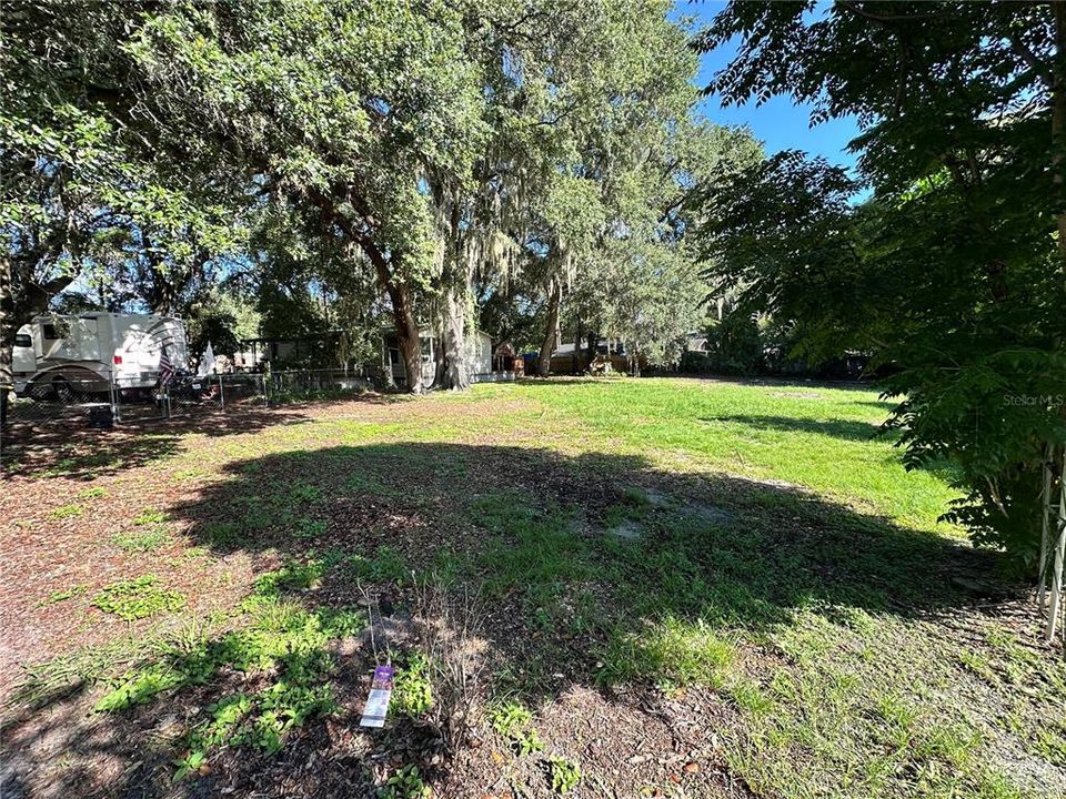 Active With Contract: $99,000 (2 beds, 2 baths, 1144 Square Feet)
