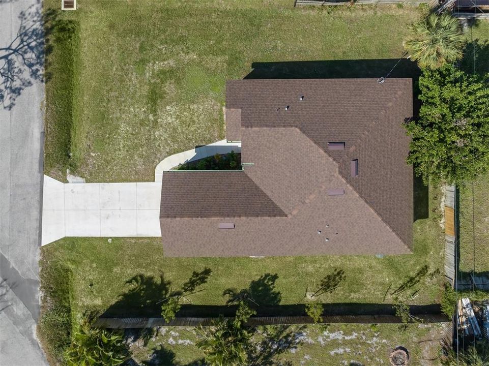 For Rent: $2,800 (3 beds, 2 baths, 1831 Square Feet)