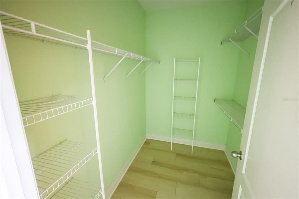 For Rent: $2,250 (2 beds, 2 baths, 1110 Square Feet)