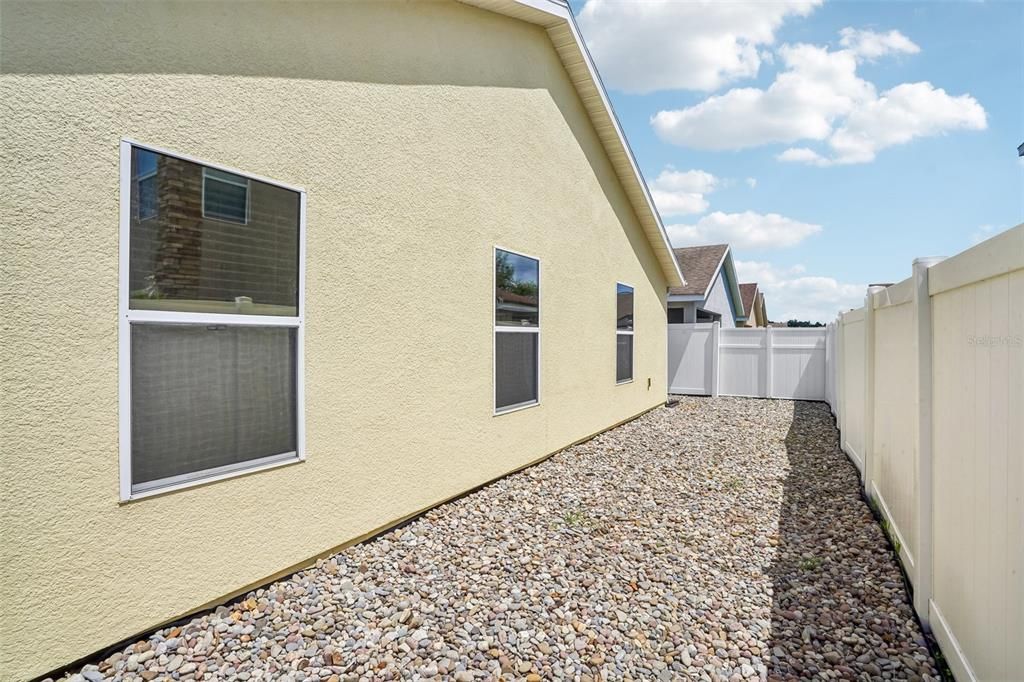 En Venta: $333,000 (3 camas, 2 baños, 1662 Pies cuadrados)