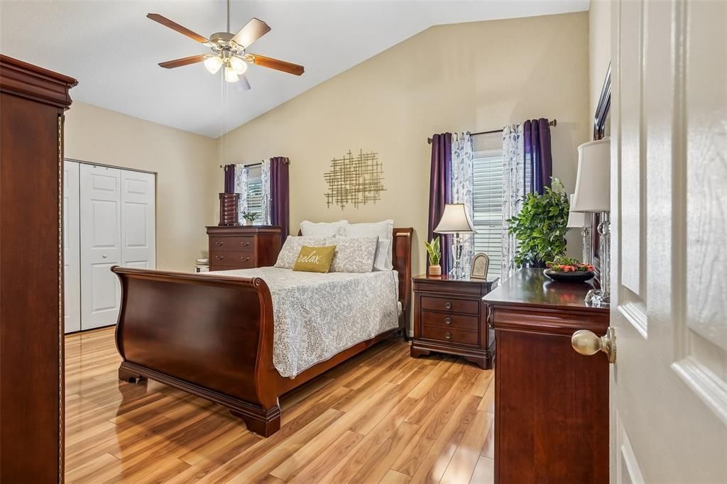 En Venta: $333,000 (3 camas, 2 baños, 1662 Pies cuadrados)