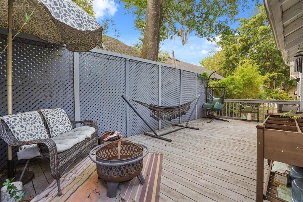 For Sale: $675,000 (4 beds, 3 baths, 1935 Square Feet)