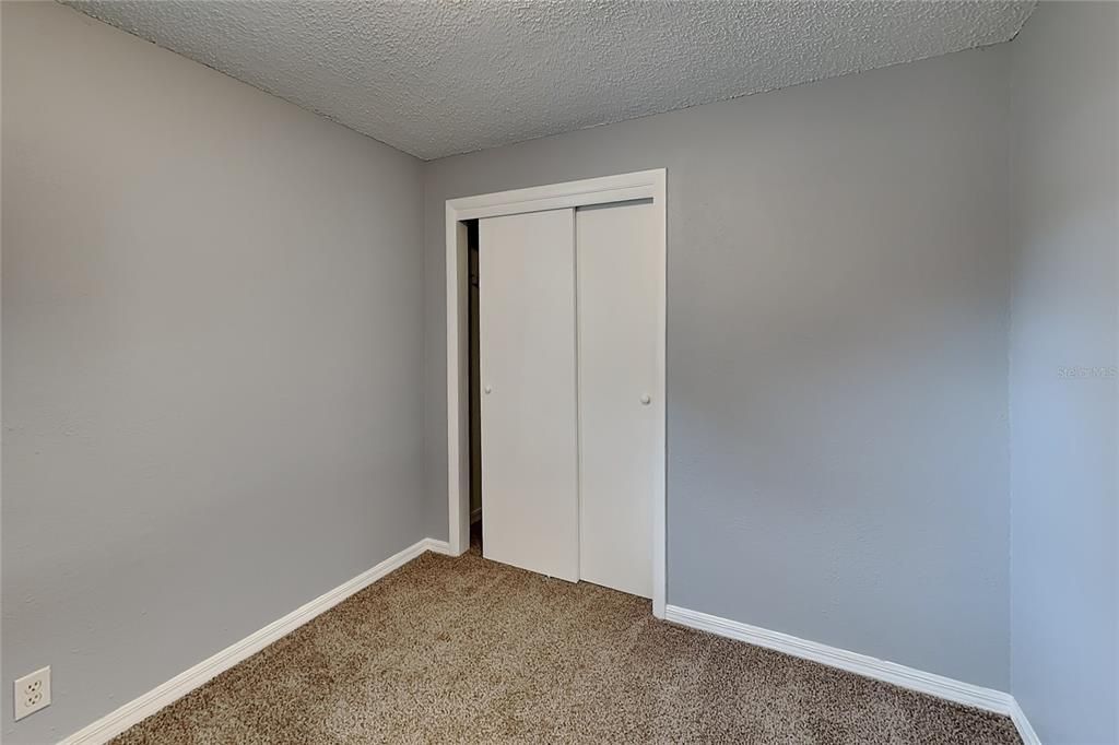 В аренду: $1,949 (4 спален, 1 ванн, 1104 Квадратных фут)