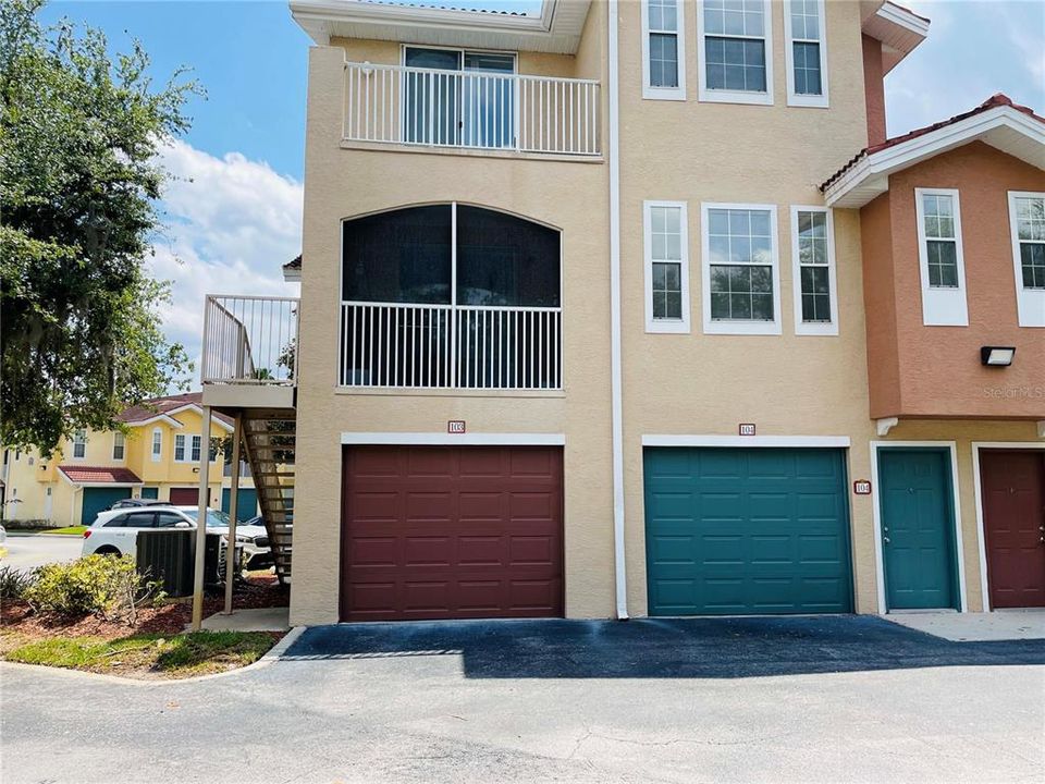 For Rent: $1,700 (1 beds, 1 baths, 790 Square Feet)