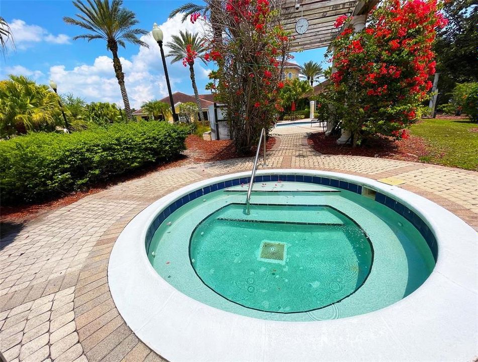For Rent: $1,700 (1 beds, 1 baths, 790 Square Feet)