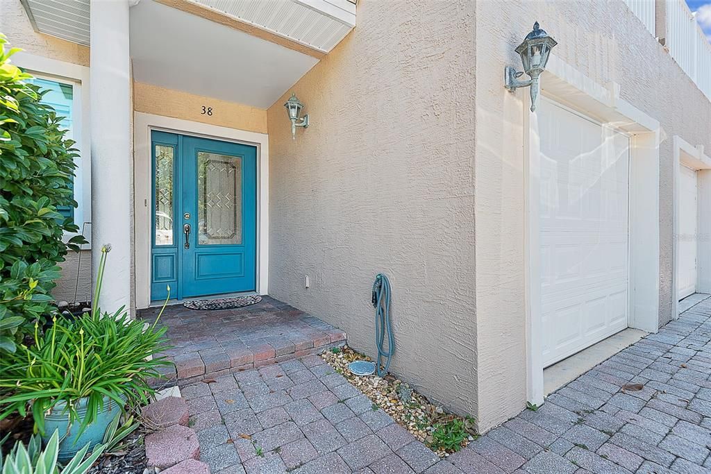 For Sale: $465,000 (3 beds, 3 baths, 2149 Square Feet)