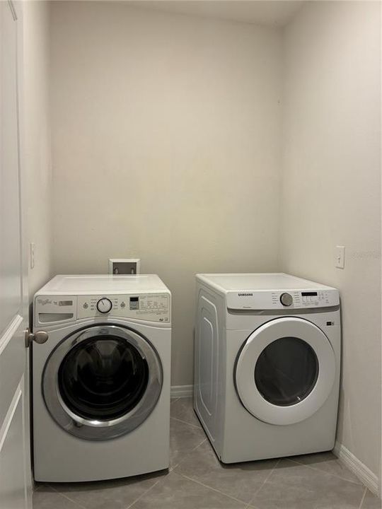 В аренду: $2,750 (4 спален, 2 ванн, 2037 Квадратных фут)