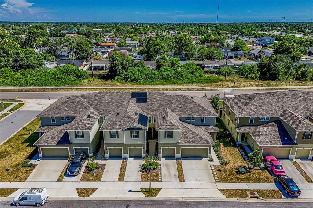 На продажу: $264,900 (3 спален, 2 ванн, 1444 Квадратных фут)