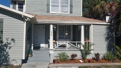 For Rent: $950 (0 beds, 1 baths, 300 Square Feet)