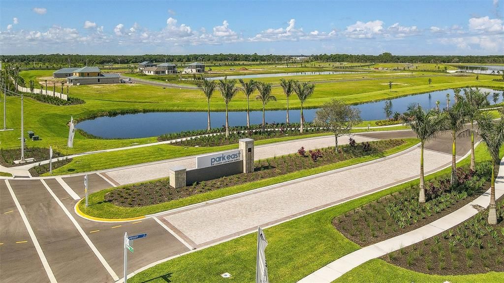 На продажу: $564,900 (4 спален, 3 ванн, 2600 Квадратных фут)