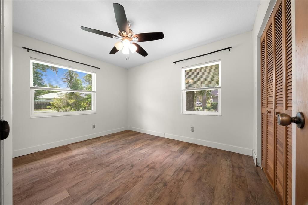 For Sale: $245,000 (3 beds, 2 baths, 1692 Square Feet)