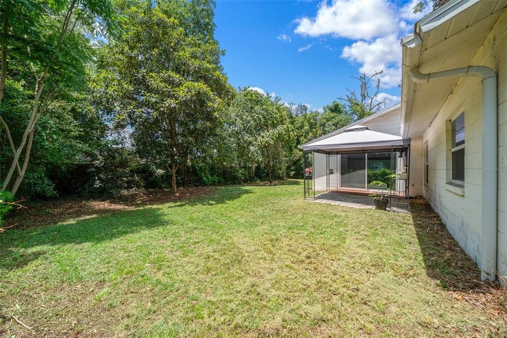 For Sale: $245,000 (3 beds, 2 baths, 1692 Square Feet)