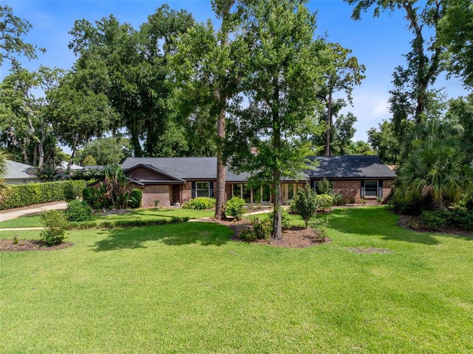 : $675,000 (4 beds, 3 baths, 2658 Square Feet)