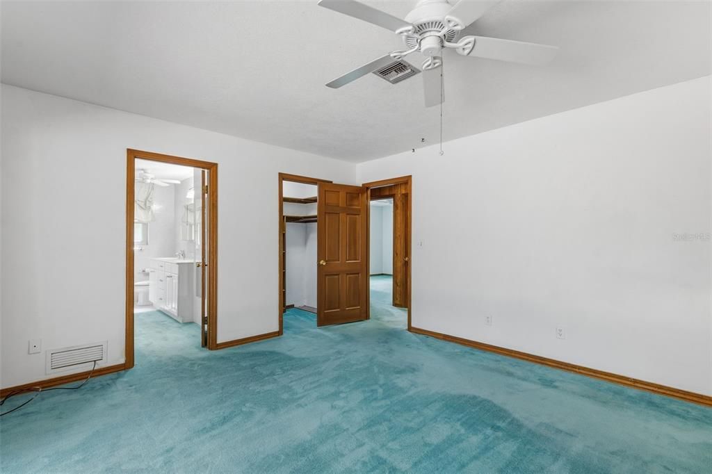 : $675,000 (4 beds, 3 baths, 2658 Square Feet)