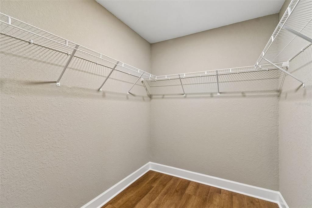 En Venta: $449,999 (3 camas, 2 baños, 1384 Pies cuadrados)
