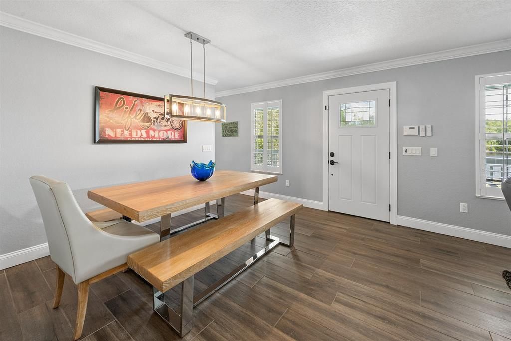 For Sale: $698,000 (3 beds, 2 baths, 1300 Square Feet)