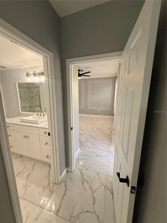 В аренду: $1,850 (2 спален, 2 ванн, 1014 Квадратных фут)