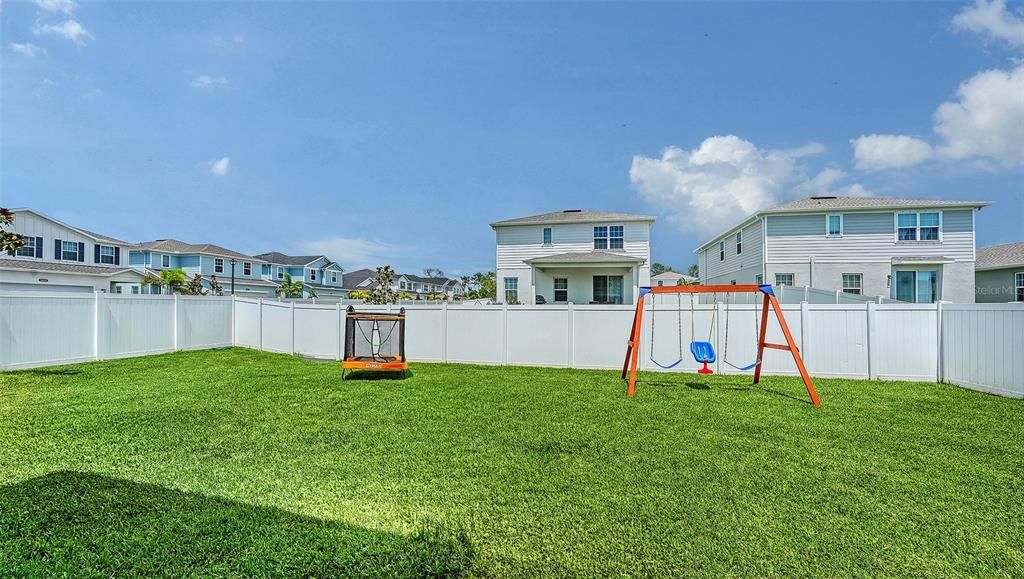 На продажу: $489,000 (4 спален, 2 ванн, 2345 Квадратных фут)
