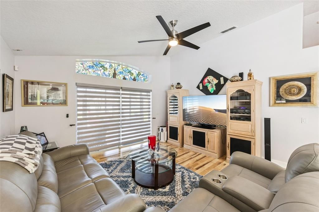 For Sale: $459,000 (4 beds, 2 baths, 2150 Square Feet)