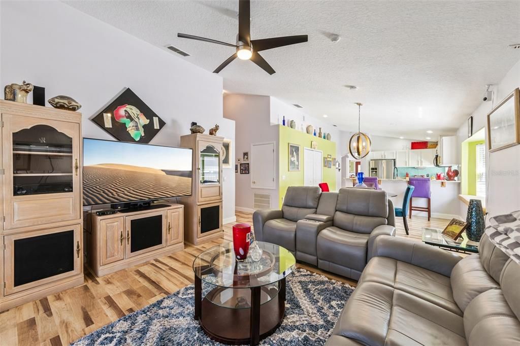 For Sale: $459,000 (4 beds, 2 baths, 2150 Square Feet)