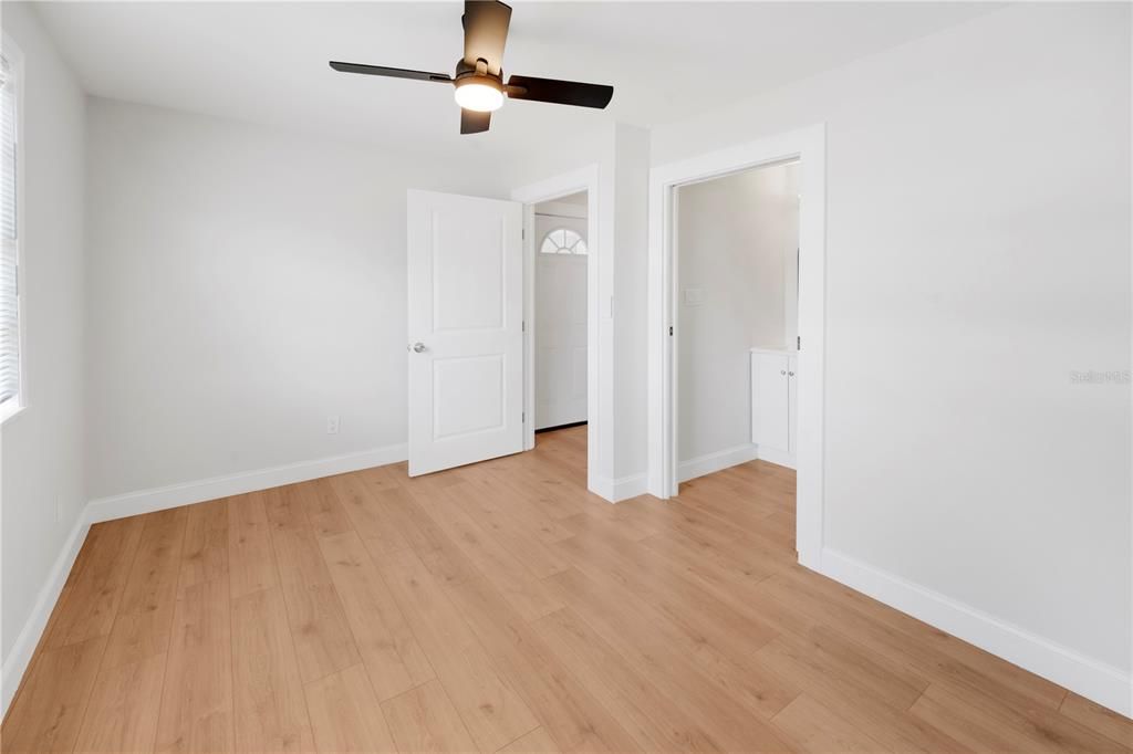 En Venta: $400,000 (4 camas, 2 baños, 1288 Pies cuadrados)
