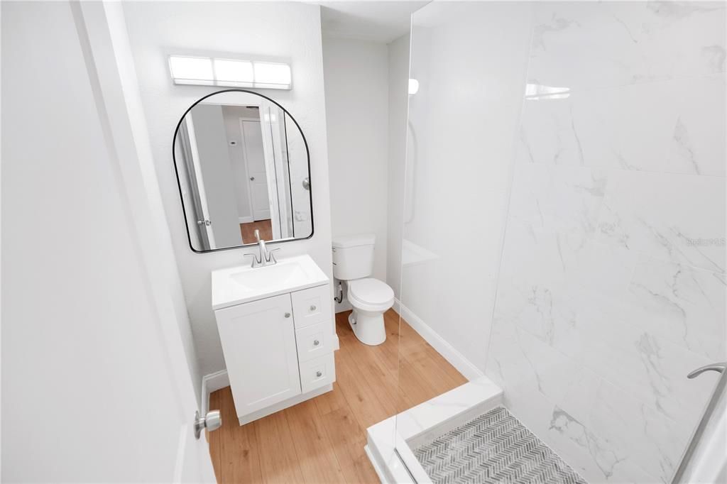 En Venta: $400,000 (4 camas, 2 baños, 1288 Pies cuadrados)