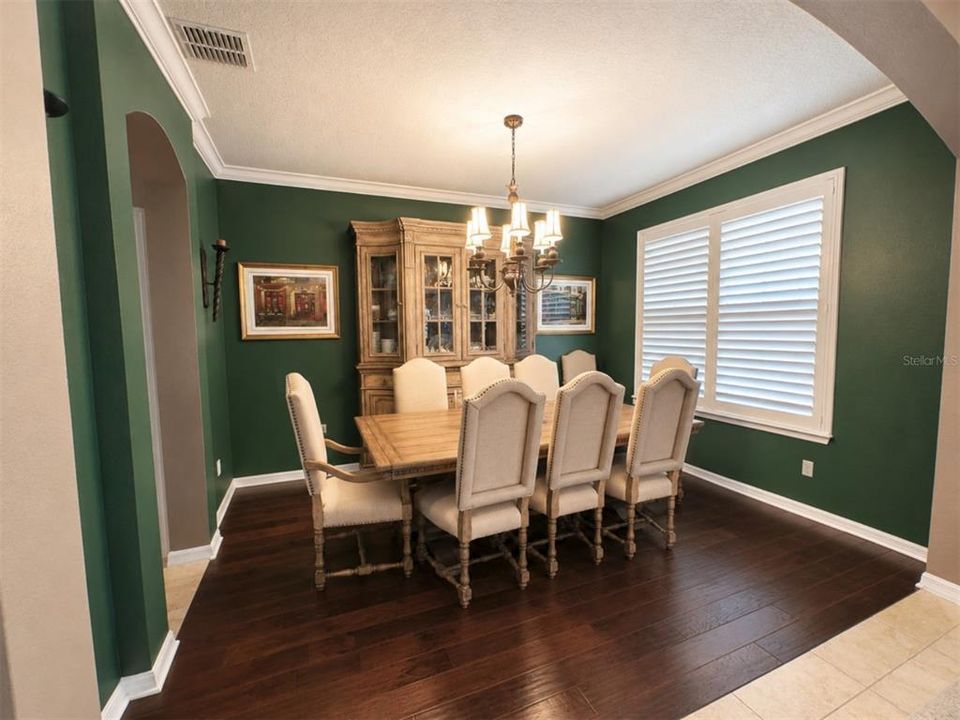 На продажу: $1,175,000 (6 спален, 5 ванн, 5107 Квадратных фут)