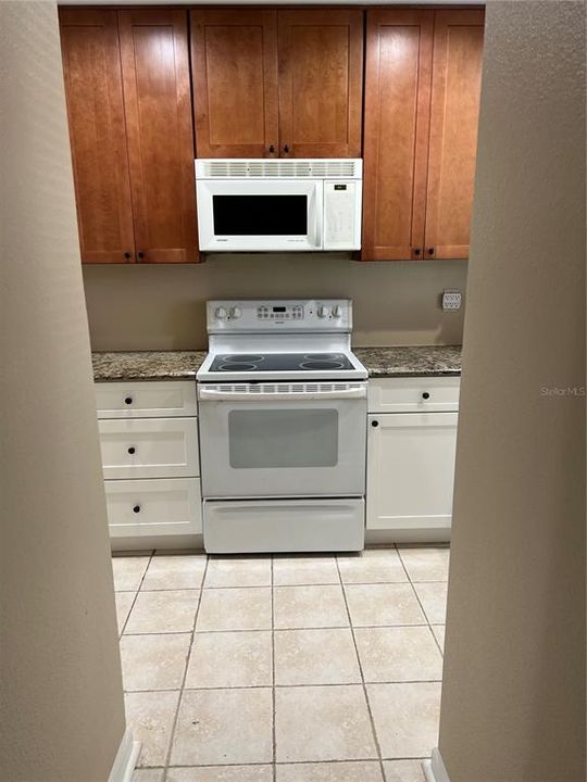 В аренду: $1,500 (2 спален, 1 ванн, 1241 Квадратных фут)