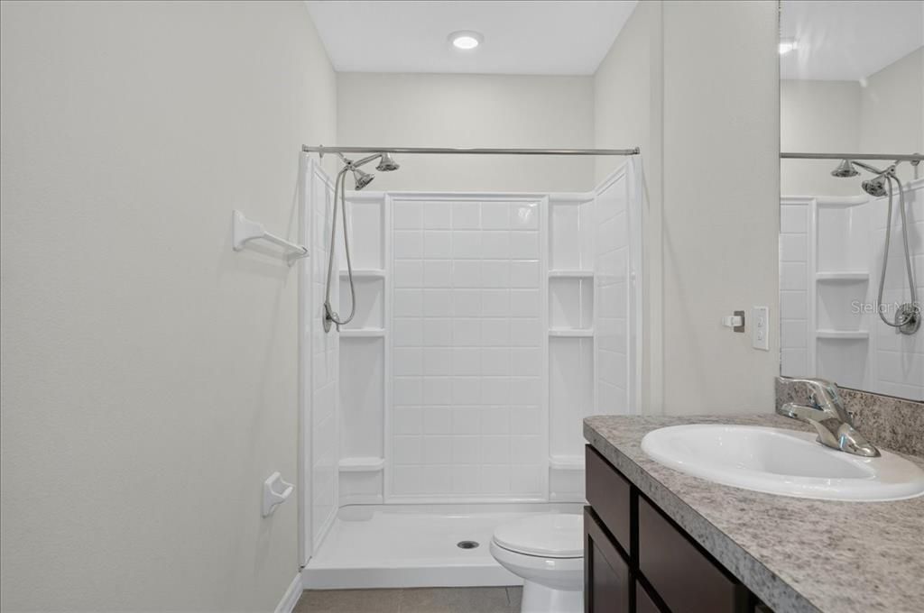 For Sale: $268,000 (3 beds, 2 baths, 1707 Square Feet)