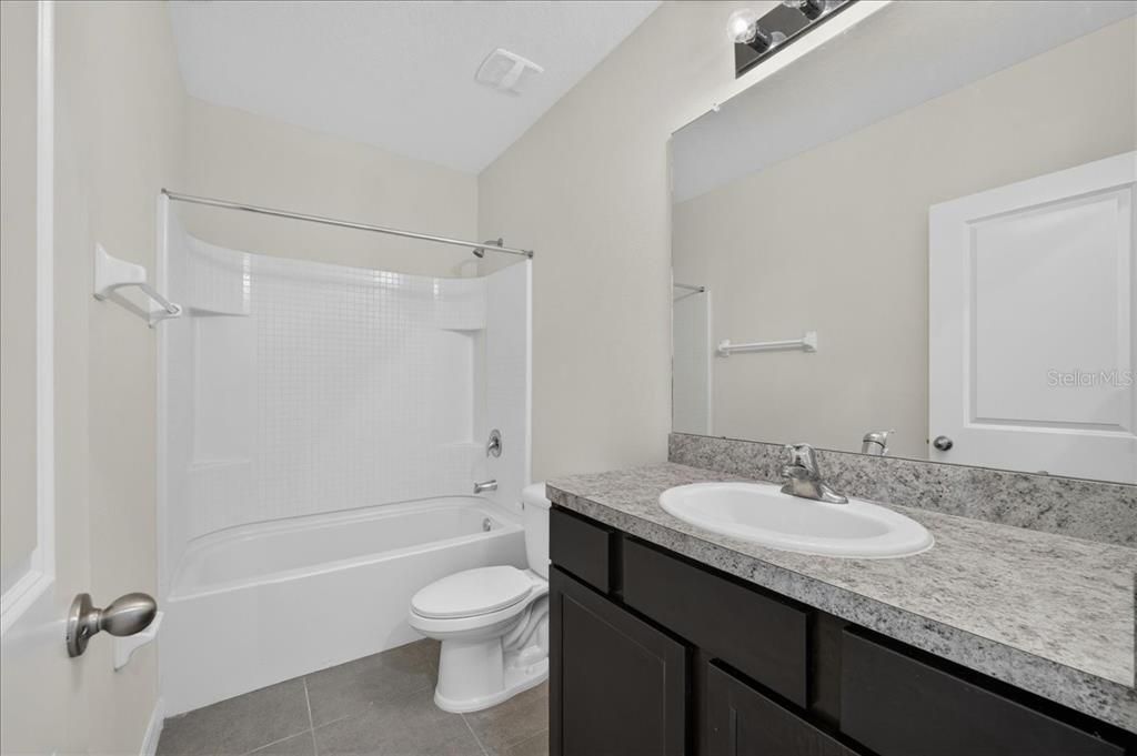 For Sale: $268,000 (3 beds, 2 baths, 1707 Square Feet)