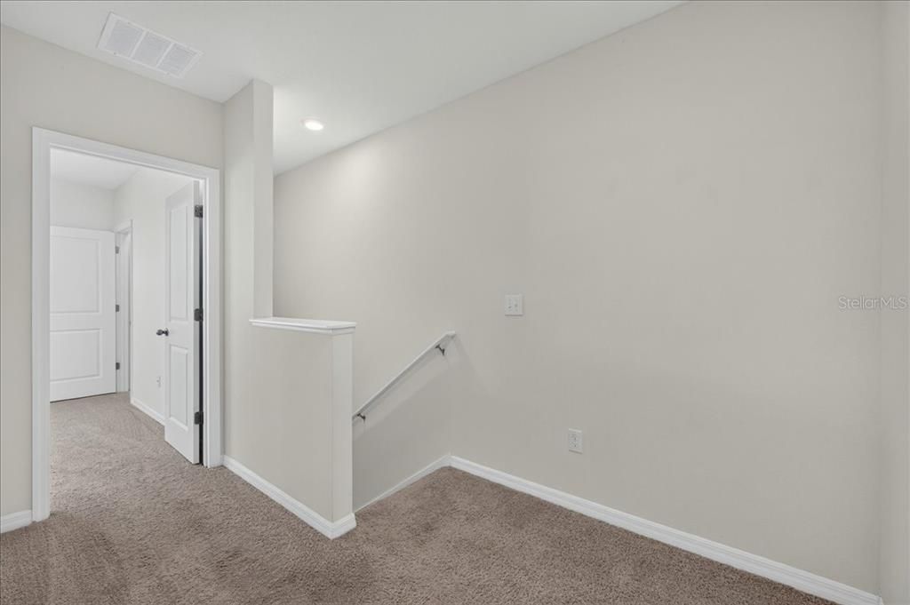 For Sale: $268,000 (3 beds, 2 baths, 1707 Square Feet)