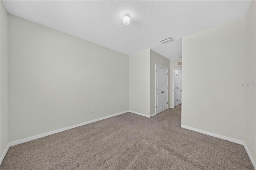 For Sale: $268,000 (3 beds, 2 baths, 1707 Square Feet)