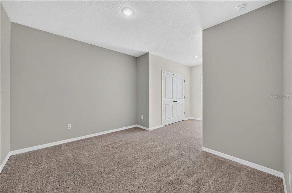 For Sale: $268,000 (3 beds, 2 baths, 1707 Square Feet)