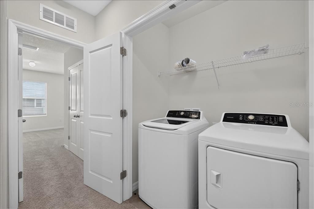 For Sale: $268,000 (3 beds, 2 baths, 1707 Square Feet)