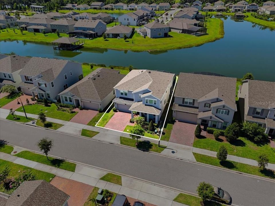 На продажу: $675,000 (5 спален, 3 ванн, 3198 Квадратных фут)