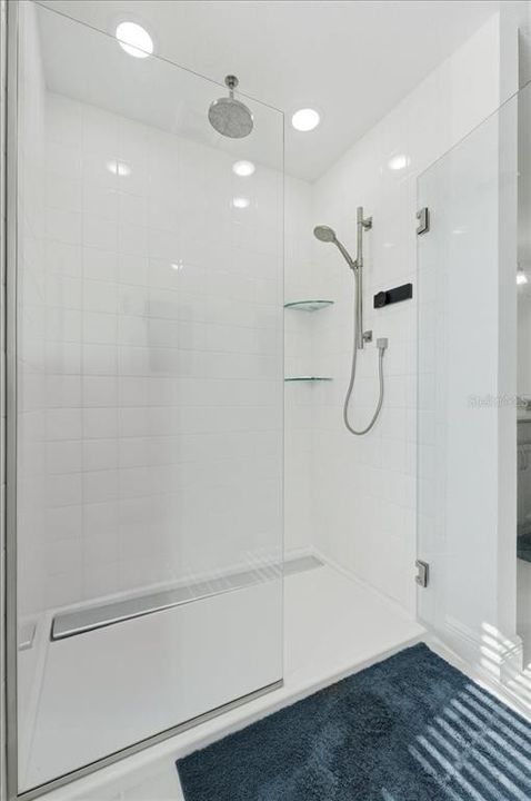 На продажу: $675,000 (5 спален, 3 ванн, 3198 Квадратных фут)