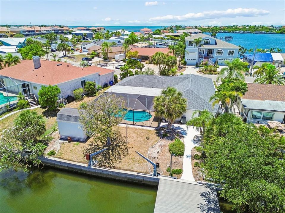 En Venta: $739,900 (4 camas, 2 baños, 1930 Pies cuadrados)