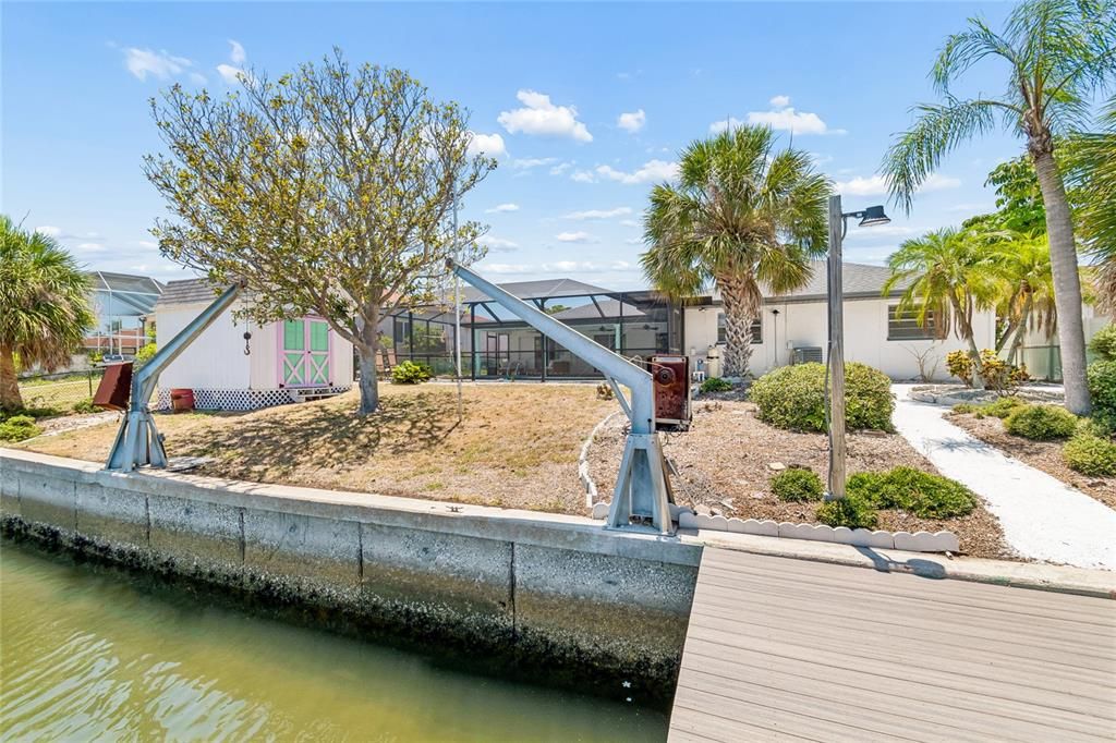 En Venta: $739,900 (4 camas, 2 baños, 1930 Pies cuadrados)