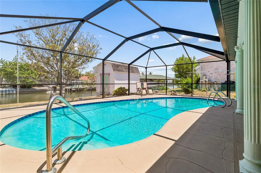 En Venta: $739,900 (4 camas, 2 baños, 1930 Pies cuadrados)