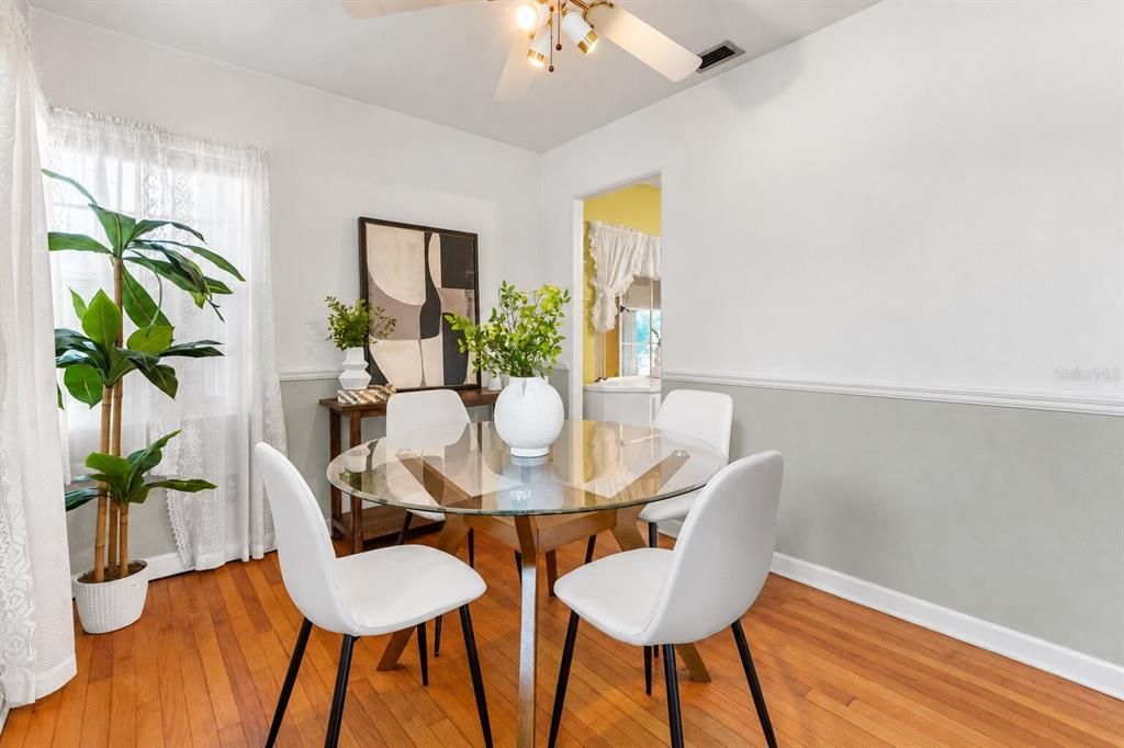 Activo con contrato: $399,000 (3 camas, 2 baños, 1523 Pies cuadrados)