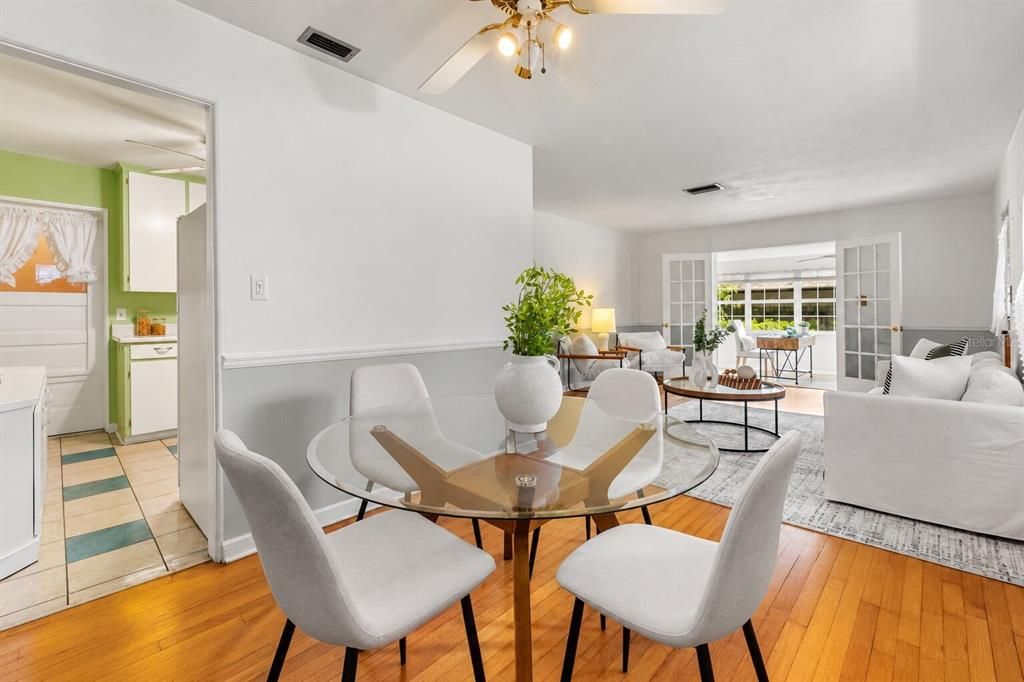 Activo con contrato: $399,000 (3 camas, 2 baños, 1523 Pies cuadrados)