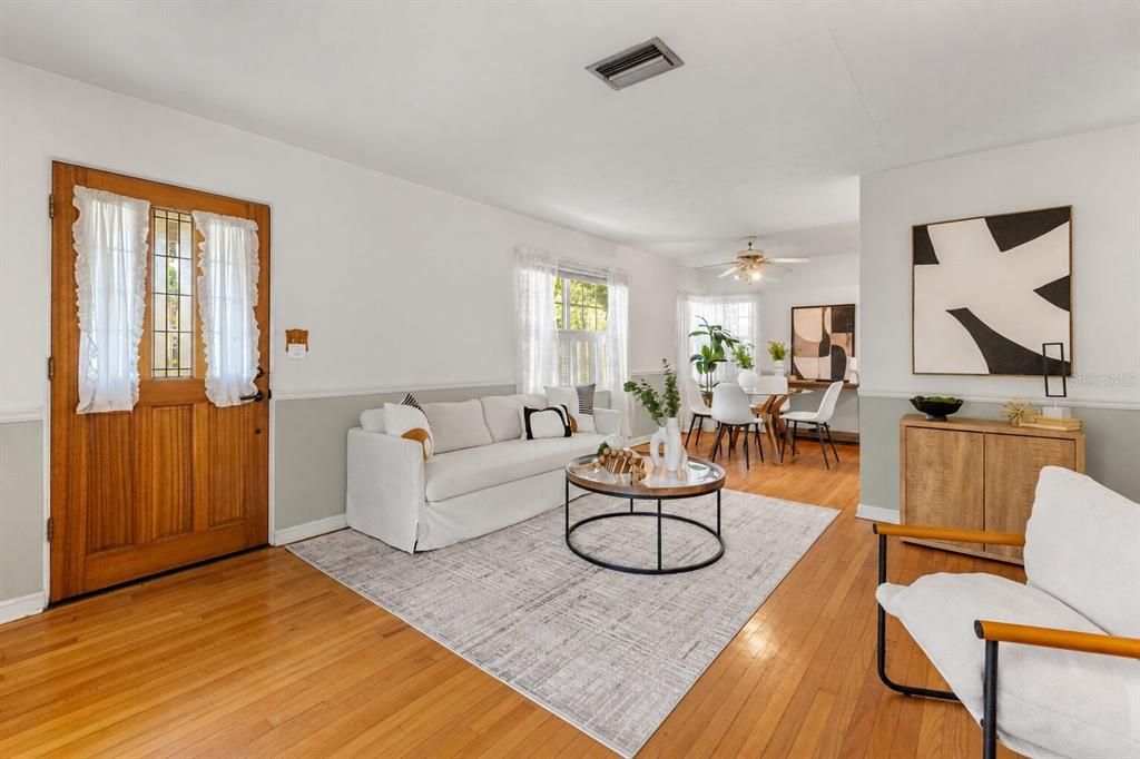 Activo con contrato: $399,000 (3 camas, 2 baños, 1523 Pies cuadrados)