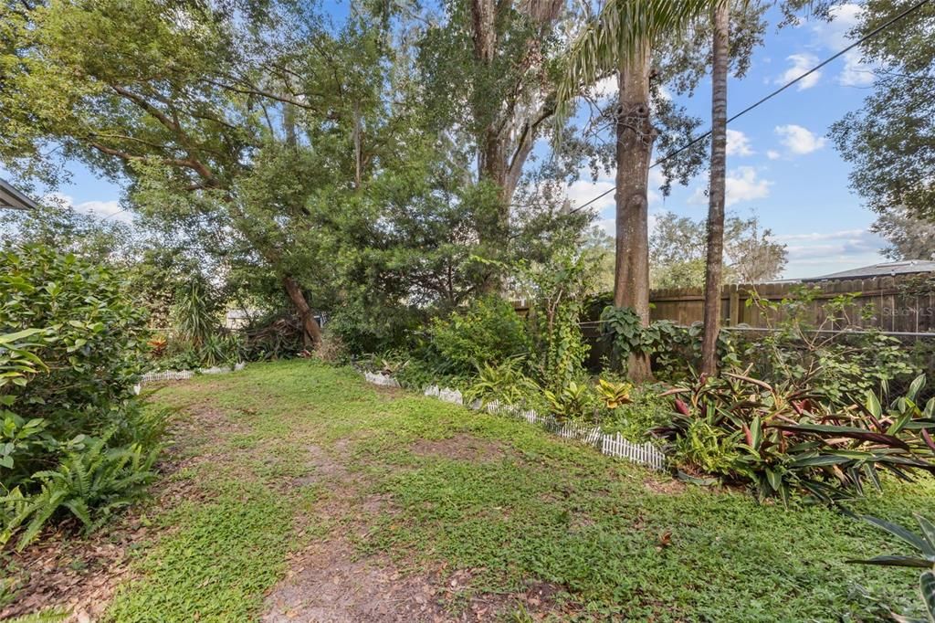 Activo con contrato: $399,000 (3 camas, 2 baños, 1523 Pies cuadrados)