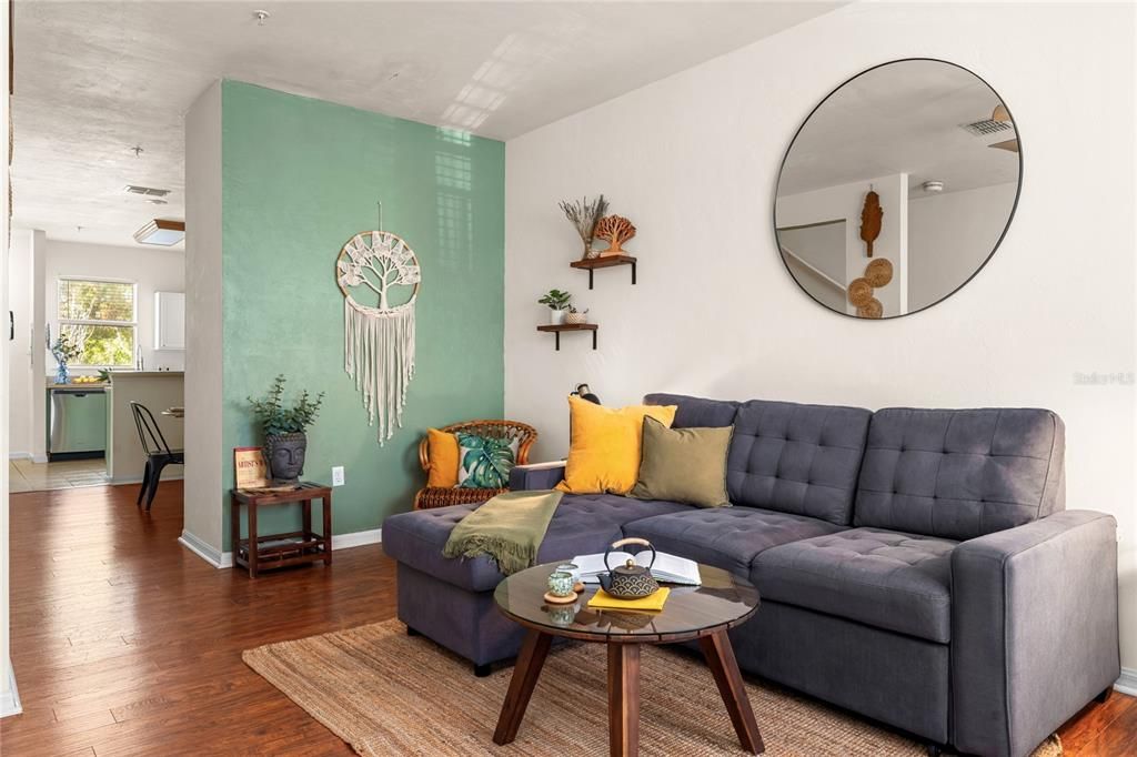 En Venta: $149,900 (2 camas, 2 baños, 1176 Pies cuadrados)